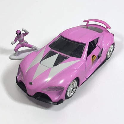 Toyota Supra Pink Ranger Power Rangers Escala 1:32 | Auto de Película Modelo de Colección