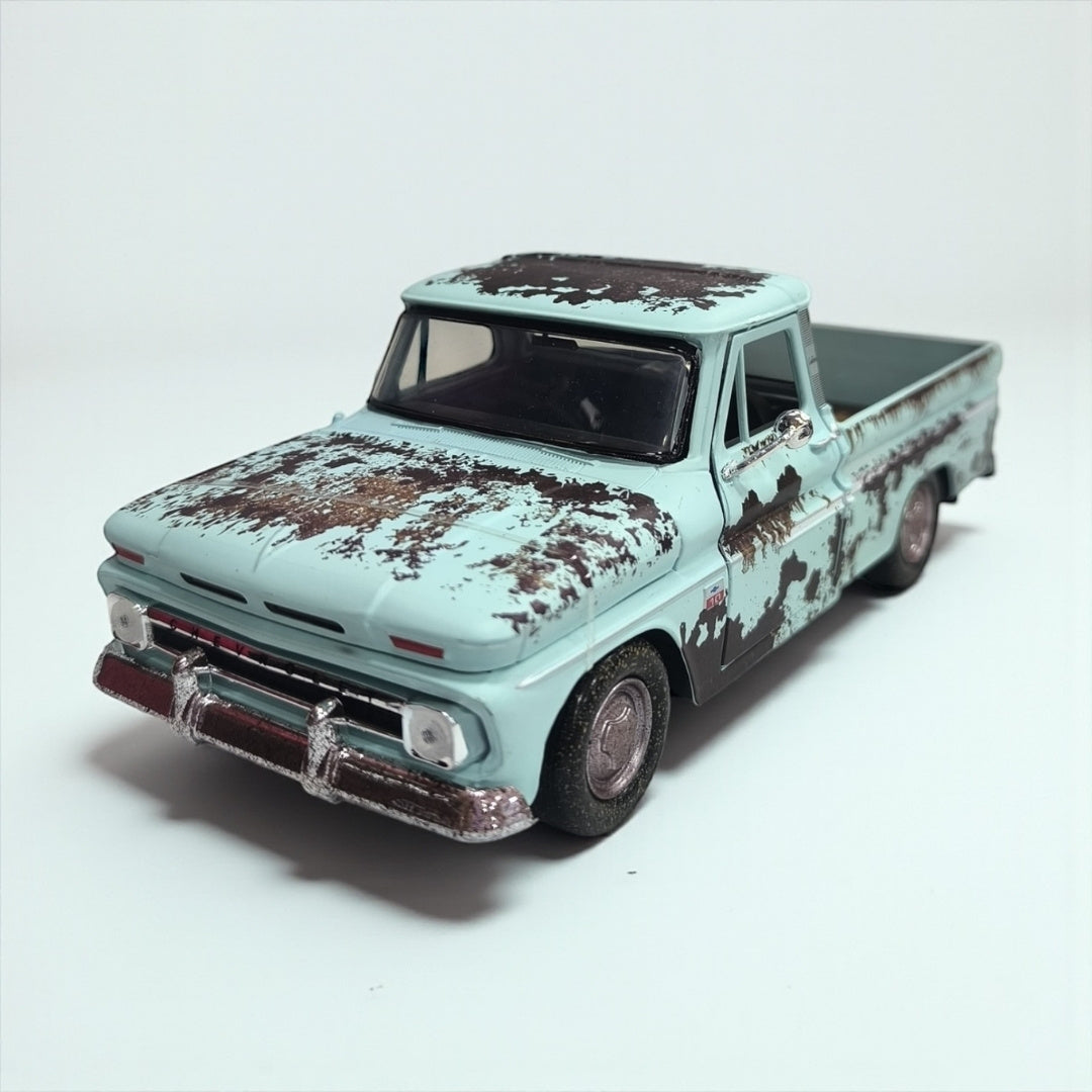 Chevy C10 1966 – Modelo de Colección 1:24 en Metal Clásico