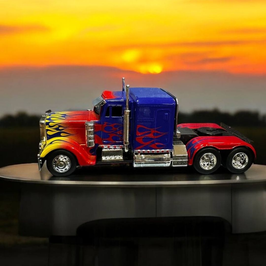 Optimus Prime 1:32 Transformers - Figura a Escala Coleccionable