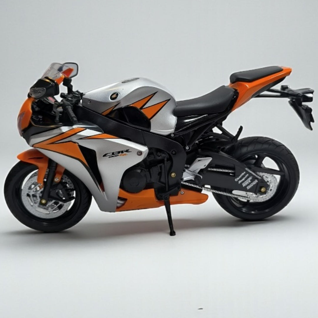 Honda CBR 1000 RR Escala 1:6 – Moto Superbike de Colección Premium