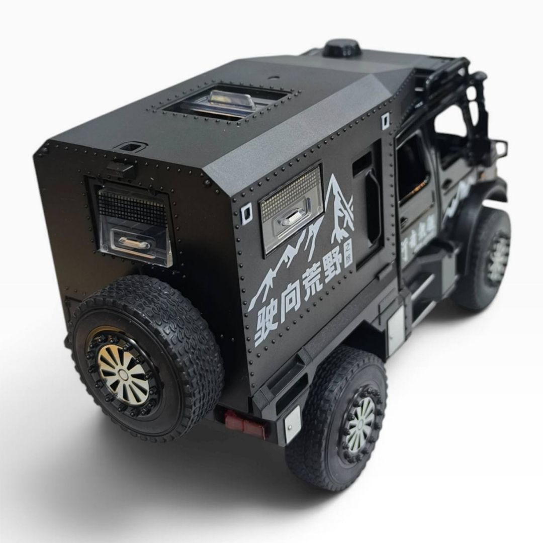 Mercedes-Benz Unimog 1:24 Edición Camping
