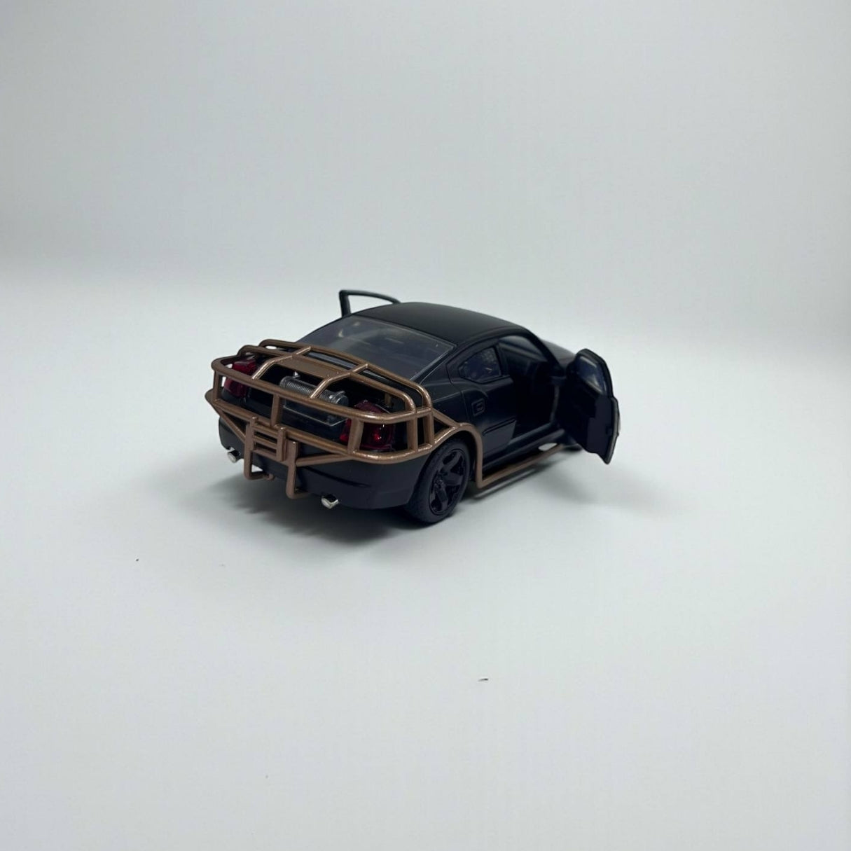 Dodge Charger 2006 1:32 – Rápidos y Furiosos | Edición de Colección en Metal