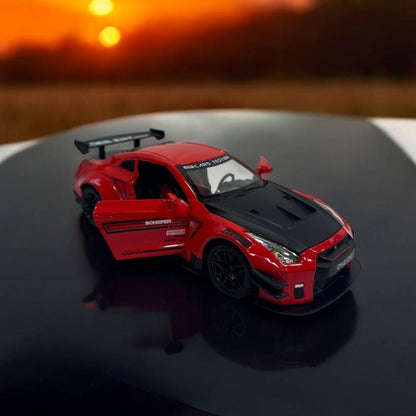 Nissan GT-R 1:24 – Modelo a Escala – Diseño Deportivo y Detalles Realistas