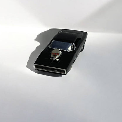 Dom's 1970 Dodge Charger 1:32 Rápidos y Furiosos - Modelo a Escala de Colección