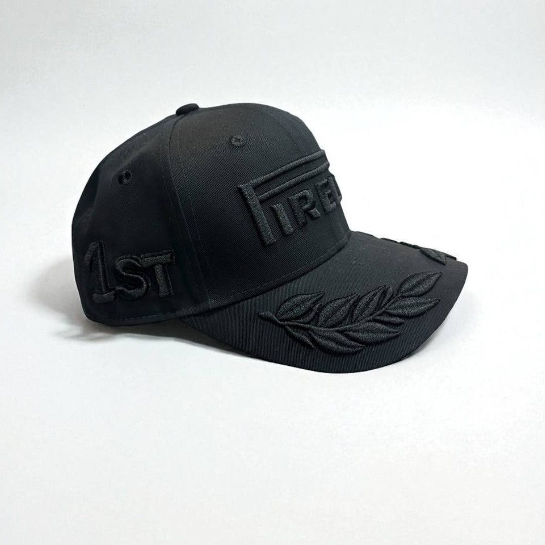 Gorra Pirelli Negra | Edición Oficial F1 – Estilo Racing y Exclusividad