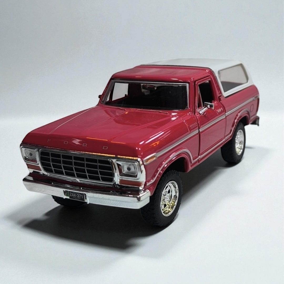 Ford Bronco 1978 – Modelo de Colección 1:24 en Metal