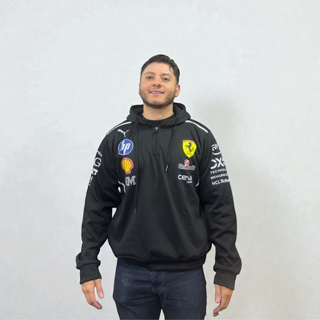 Buzo Ferrari Negro – Estilo Oficial Motorsport | Pasión y Elegancia Italiana