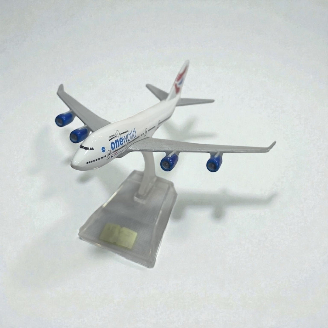 Avión Oneworld 1:400 – Modelo de Colección en Metal | Edición Especial de Aerolínea Aliada