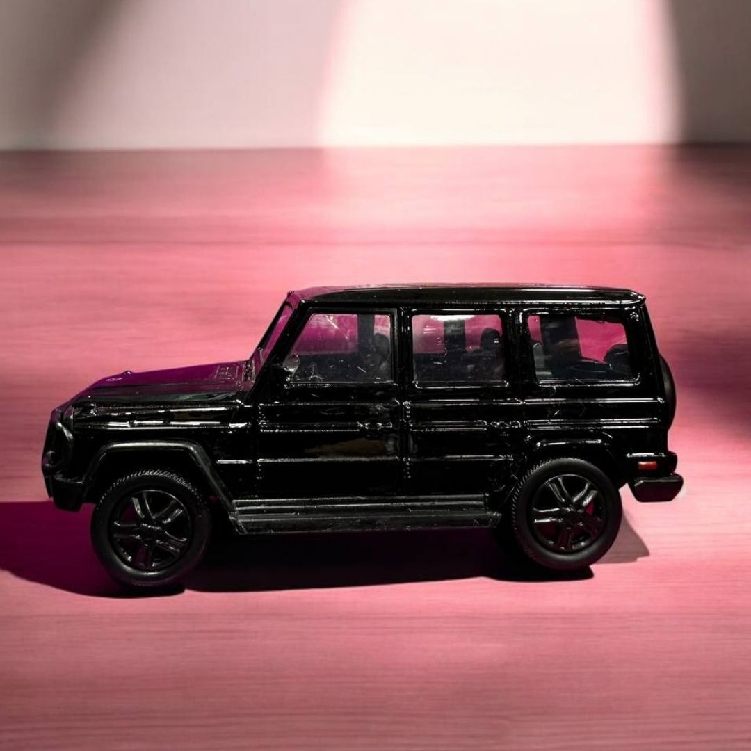 Mercedes-Benz G-Class 4x4 1:32 Jada Pink Slips - Modelo a Escala de Colección