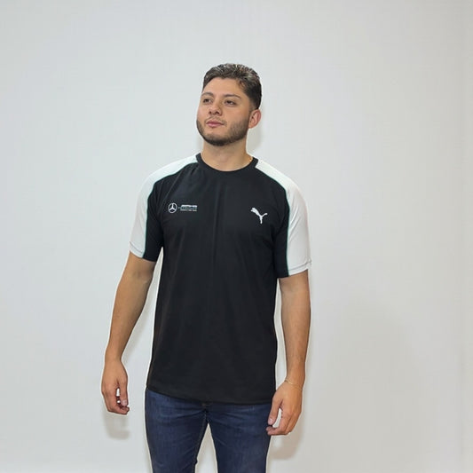 Camiseta Mercedes Negra – Estilo Motorsport | Elegancia y Pasión por la Velocidad