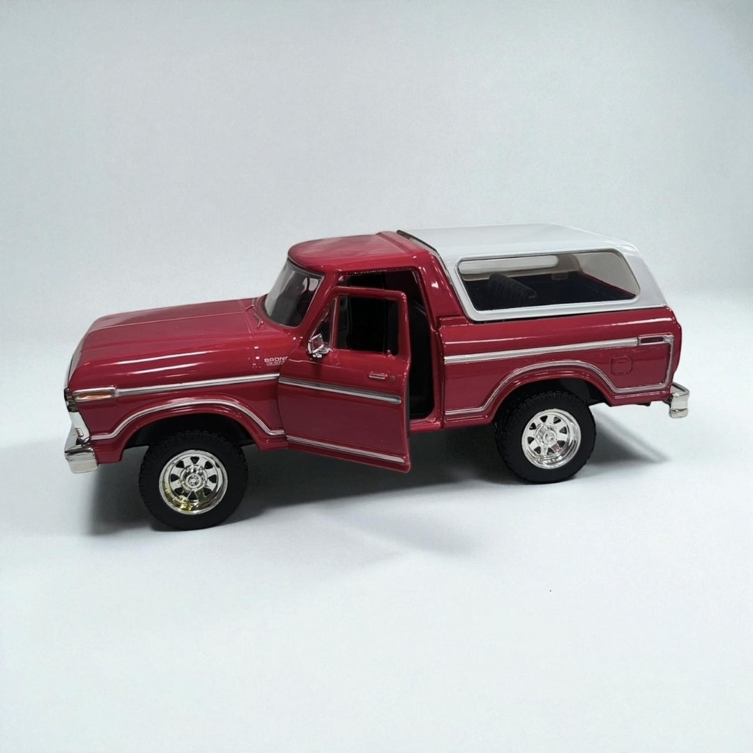 Ford Bronco 1978 – Modelo de Colección 1:24 en Metal