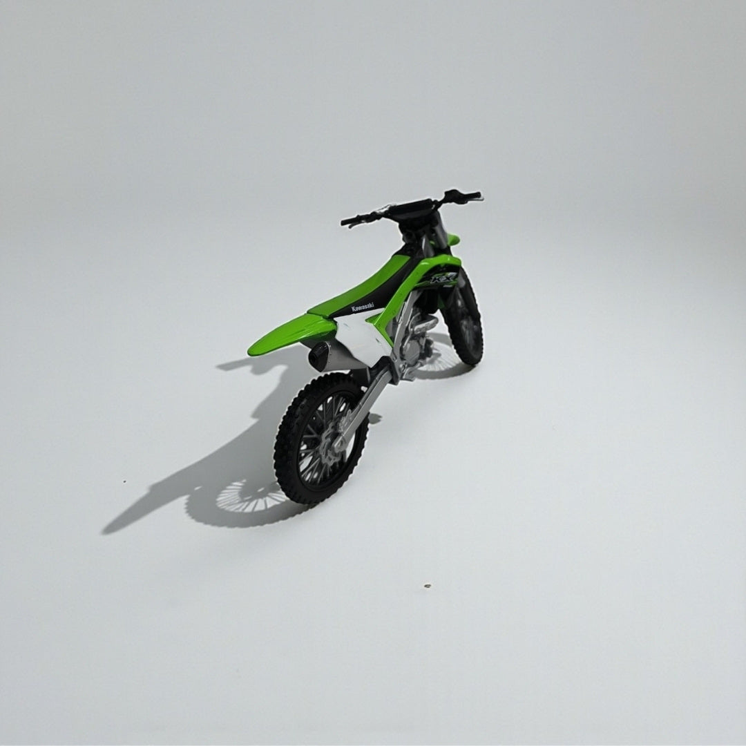 Moto Kawasaki KX 250 1:10 – Modelo a Escala Detallado para Coleccionistas