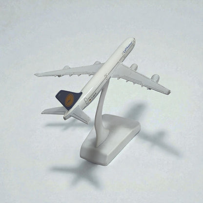 Avión Lufthansa 1:350 – Modelo de Colección Premium