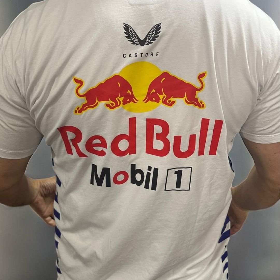 Camiseta Blanca Red Bull 2024 - ¡Estilo y Renovación para la Temporada!