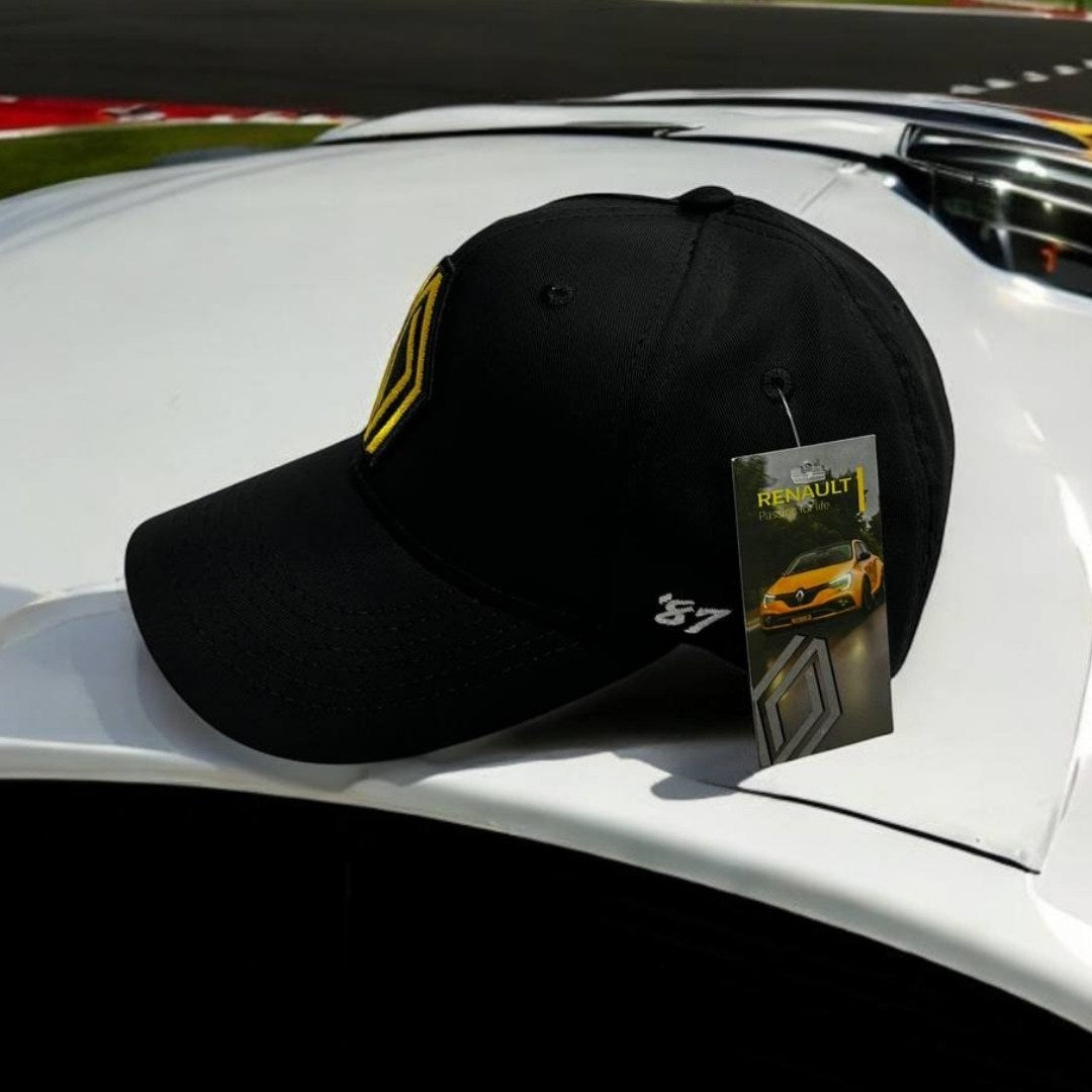 Gorra Renault – Innovación y Estilo en la Pista