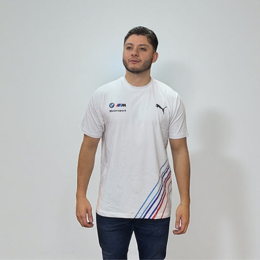 Camiseta Mercedes Blanca – Estilo Motorsport | Elegancia y Pasión Automotriz