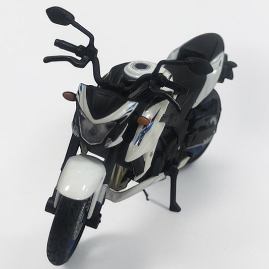 Suzuki GSX-S750 Maisto Escala 1:18 | Moto Naked Deportiva Modelo de Colección