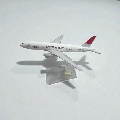 Japan Airlines 1:400 – Avión de Colección en Metal | Modelo Premium de Aerolínea Japonesa