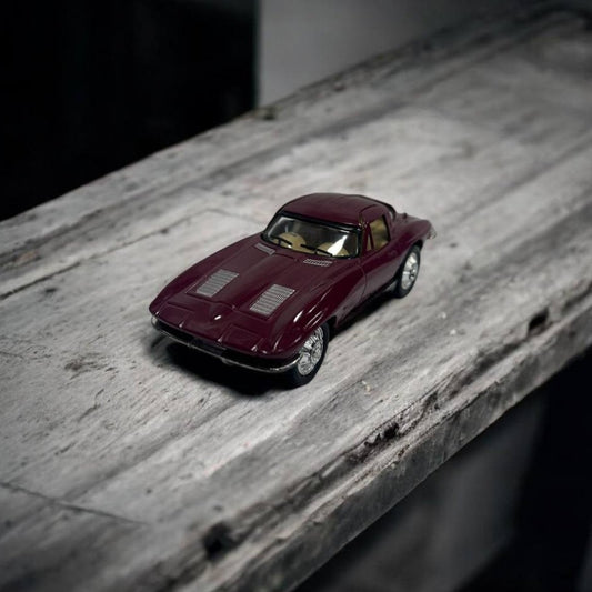 Corvette Clásico 1:32 – Modelo a Escala – Elegancia y Estilo Atemporal