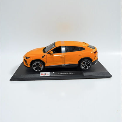 Lamborghini Urus 1:18 – La Bestia del Lujo y la Potencia