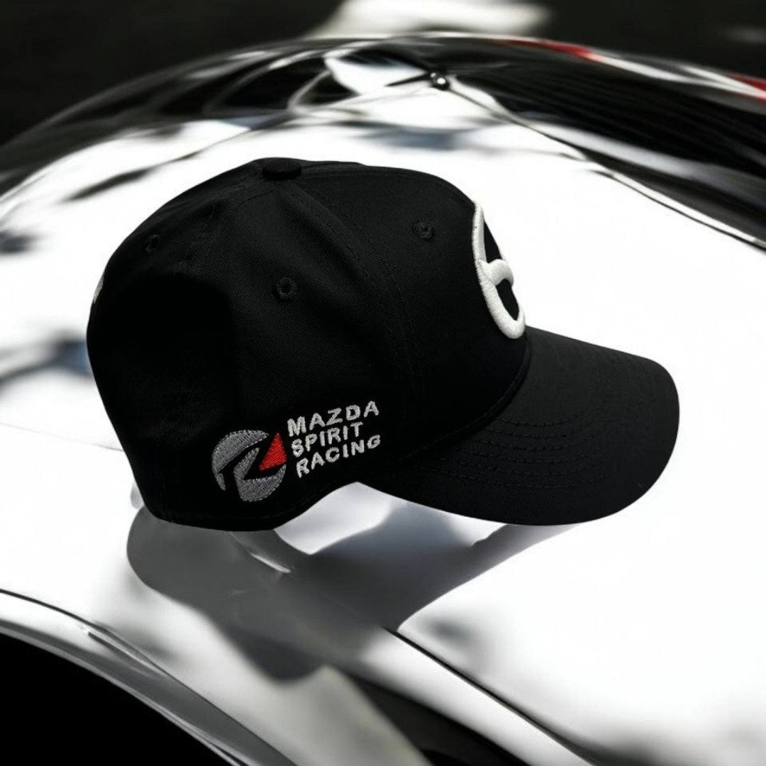 Gorra Mazda – Innovación y Estilo en Cada Costura