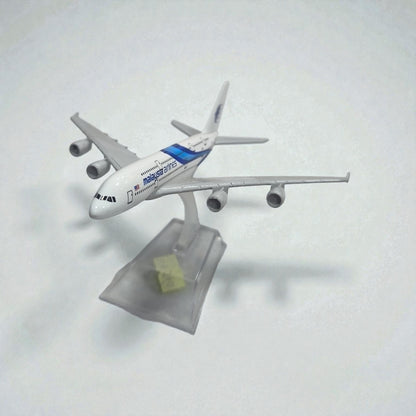 Avión Malaysia Airlines 1:400 – Modelo de Colección en Metal | Aeronave Comercial Premium