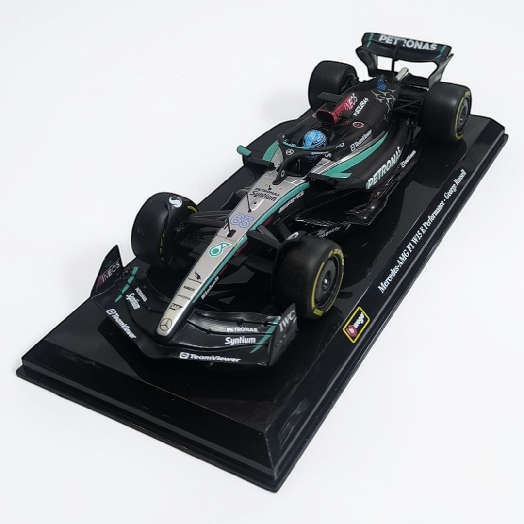 Mercedes F1 W16 #63 George Russell 1:24 Bburago – Auto Fórmula 1 de Colección