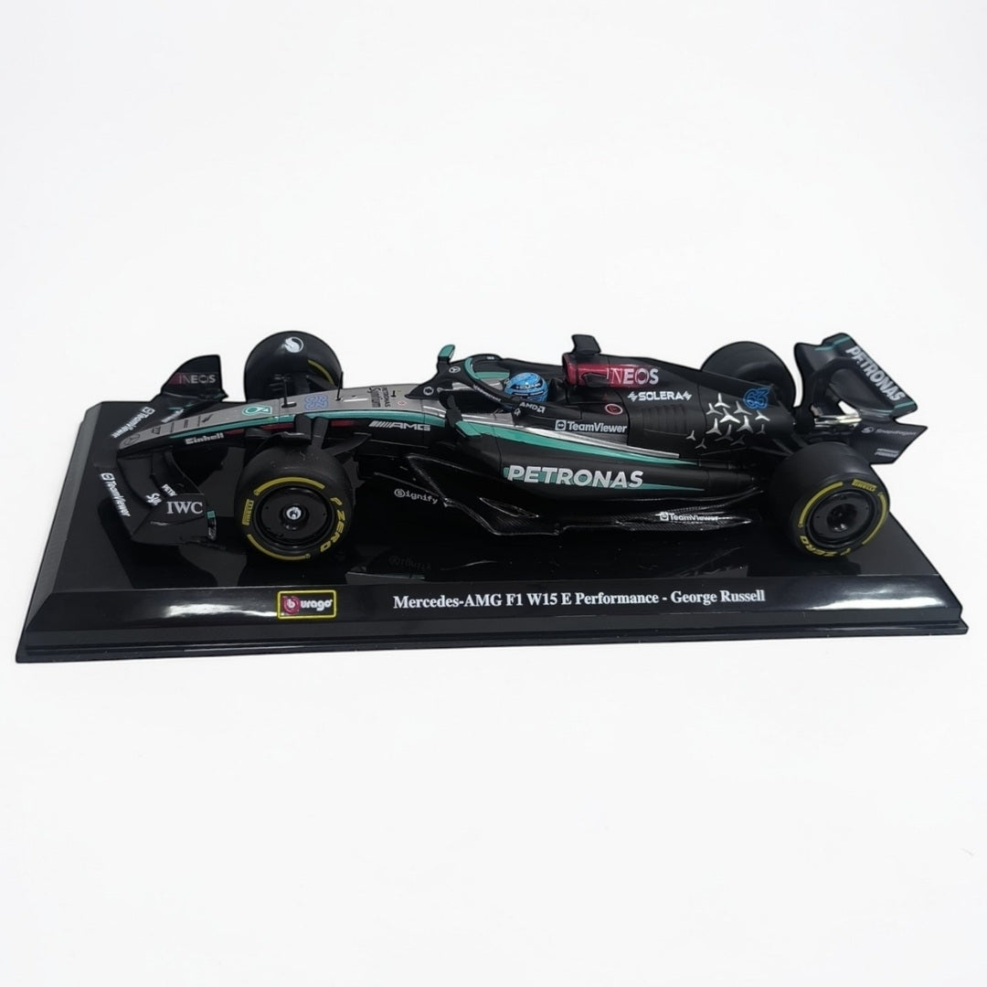Mercedes F1 W16 #63 George Russell 1:24 Bburago – Auto Fórmula 1 de Colección