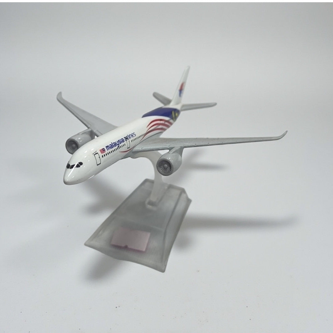 Avión Malaysia Airlines 1:400 – Modelo de Colección en Metal | Aeronave Comercial Premium