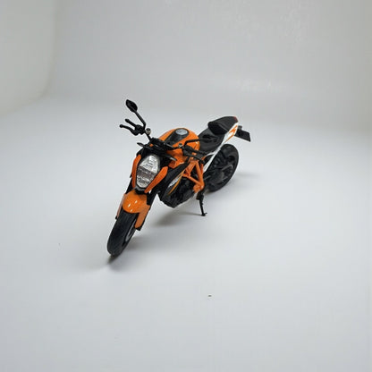 Moto KTM Super Duke 1290 1:10 – Modelo a Escala Detallado para Coleccionistas