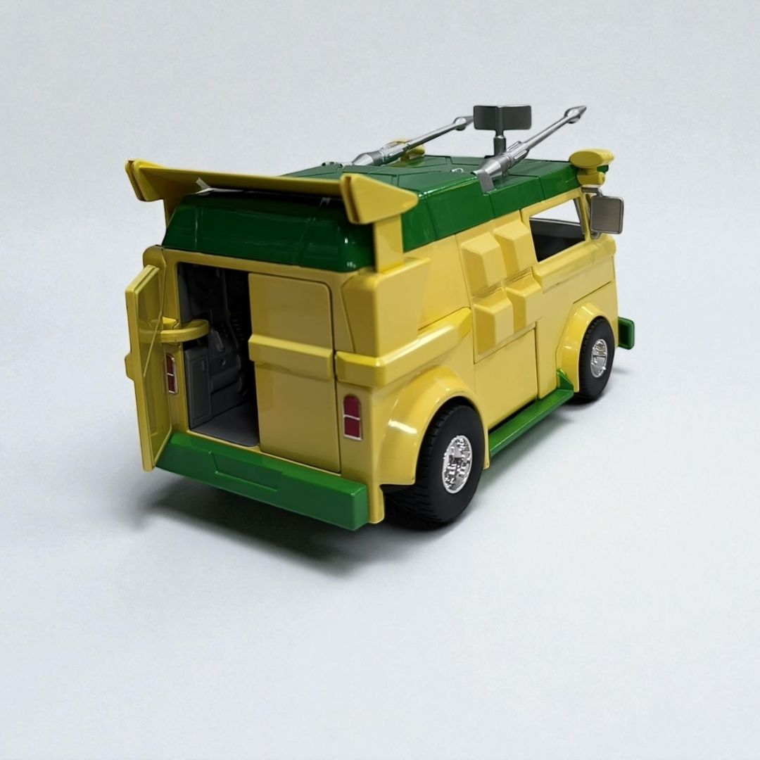 Donatello Party Wagon 1:24 – Edición de Colección en Metal | El Vehículo Emblemático de las Tortugas Ninja