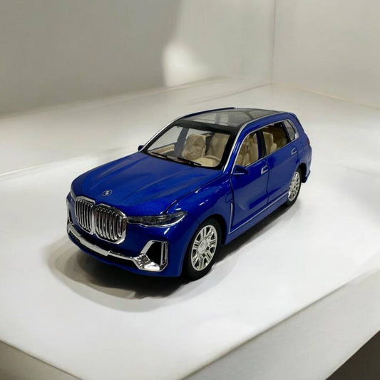 BMW X7 1:24 – Modelo a Escala – Lujo y Elegancia en Miniatura