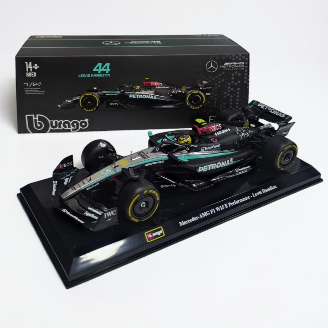 Mercedes F1 W15 Lewis Hamilton #44 Escala 1:24 – Auto Fórmula 1 de Colección