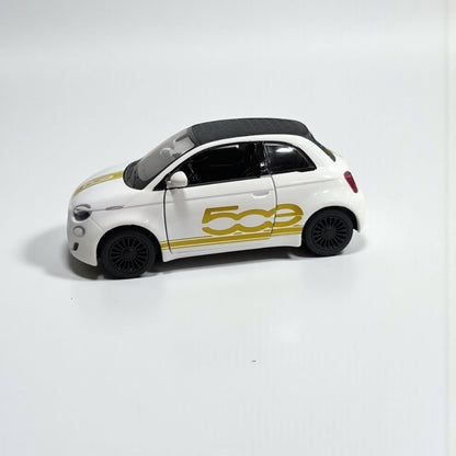 Fiat 500 1:32 – Edición de Colección en Metal | El Clásico Compacto que Nunca Pasa de Moda