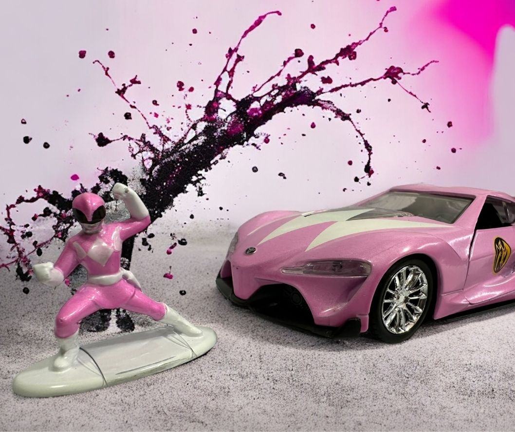 TOYOTA FT-1 PINK RANGER 1:32