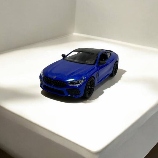 BMW M8 1:32 – Modelo a Escala – Diseño Deportivo y Detalles Premium