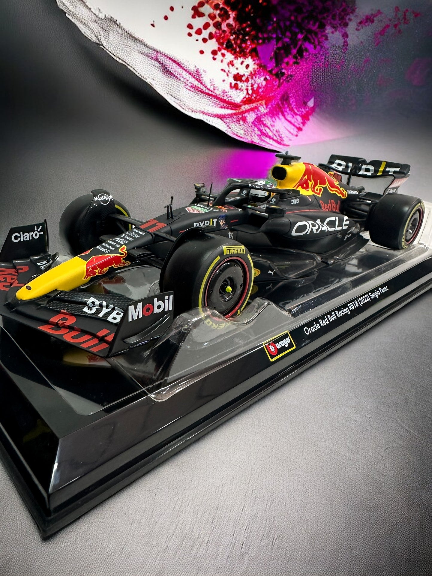 Red Bull RB18 a Escala 1:24