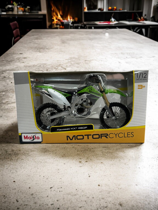 Kawasaki KX 450F - Escala 1:12